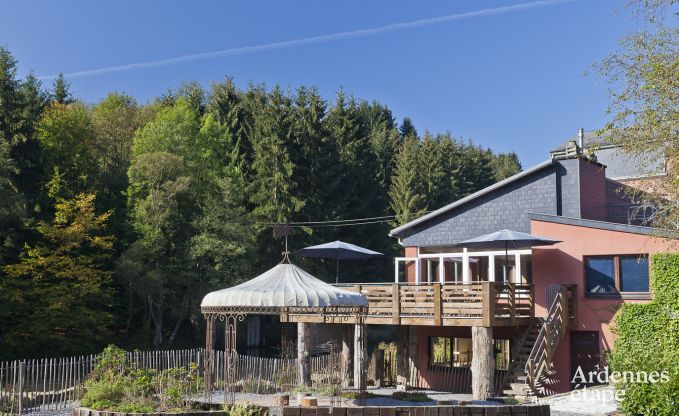 Villa de Luxe  Stoumont pour 30 personnes en Ardenne