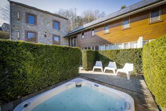 Luxe vakantiehuis voor 18 personen in Durbuy in de Ardennen: comfort, ontspanning en diverse activiteiten